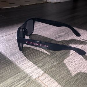 Vineyard Vines Sunglasses